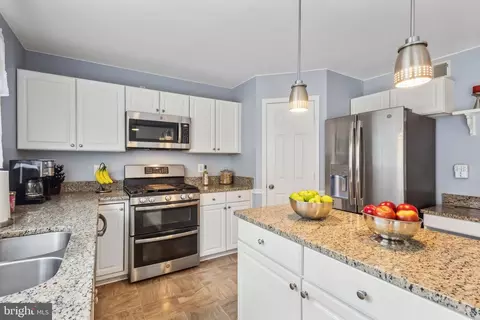 20403 Baseline Ter, Ashburn, VA 20147 photo 12
