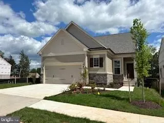 46423 Whitetop Dr, Sterling, VA 20164