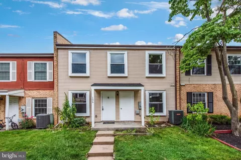 106 Adams Dr NE, Leesburg, VA 20176