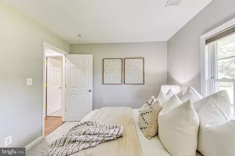 303 E Gordon St, Sterling, VA 20164 photo 20