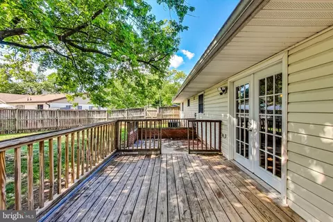303 E Gordon St, Sterling, VA 20164 photo 33