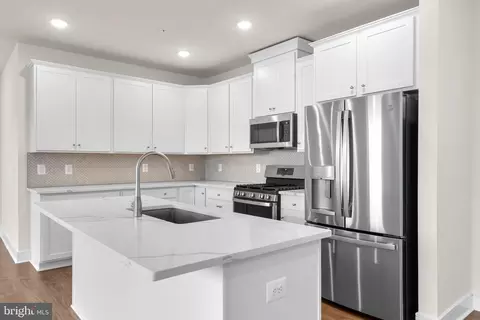 42874 Firefly Sonata Ter #9-103, Ashburn, VA 20148