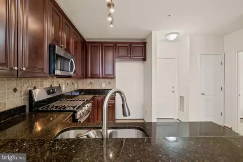 22597 Verde Gate Ter, Brambleton, VA 20148 photo 6