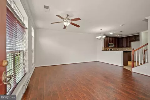 22597 Verde Gate Ter, Brambleton, VA 20148 photo 2
