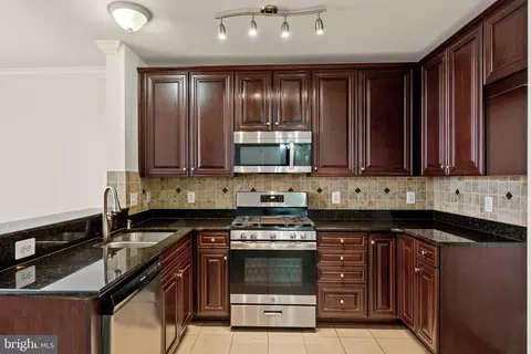 22597 Verde Gate Ter, Brambleton, VA 20148 photo 8