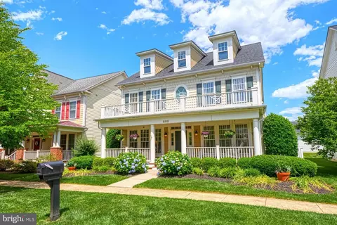 608 Kinvarra Pl, Purcellville, VA 20132