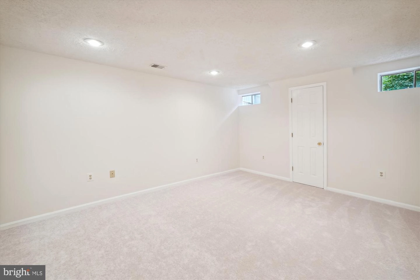 21286 Meadowsweet Ct, Ashburn, VA 20147 photo 38