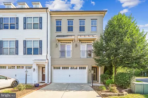 22195 Falling Ter, Ashburn, VA 20148