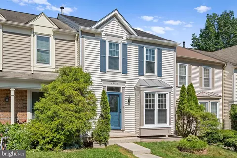 43770 Laburnum Sq, Ashburn, VA 20147