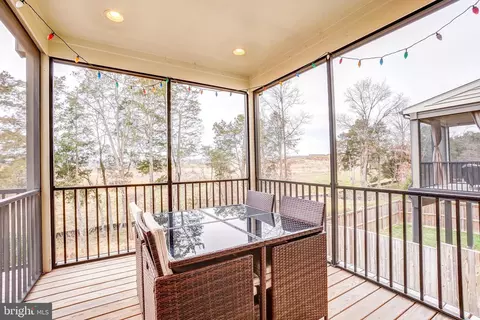23691 Turtle Point Ter, Ashburn, VA 20148 photo 16
