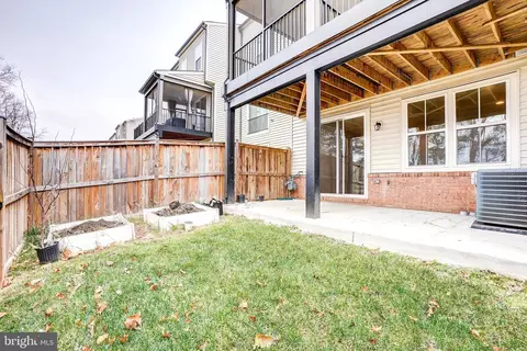 23691 Turtle Point Ter, Ashburn, VA 20148 photo 48