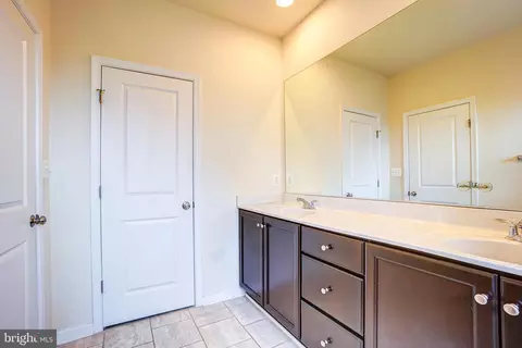 23691 Turtle Point Ter, Ashburn, VA 20148 photo 43