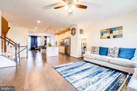 23691 Turtle Point Ter, Ashburn, VA 20148 photo 14