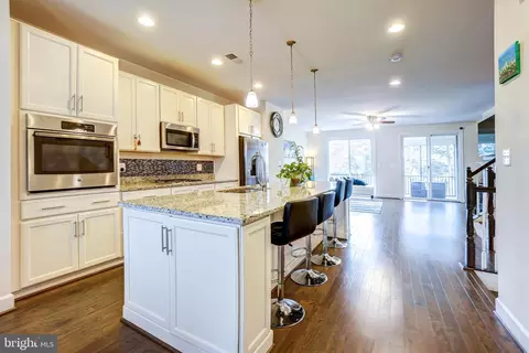 23691 Turtle Point Ter, Ashburn, VA 20148 photo 26