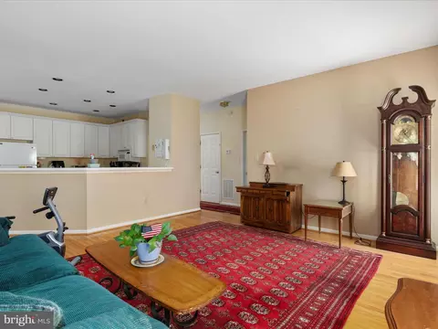46766 Willowood Pl, Sterling, VA 20165 photo 16