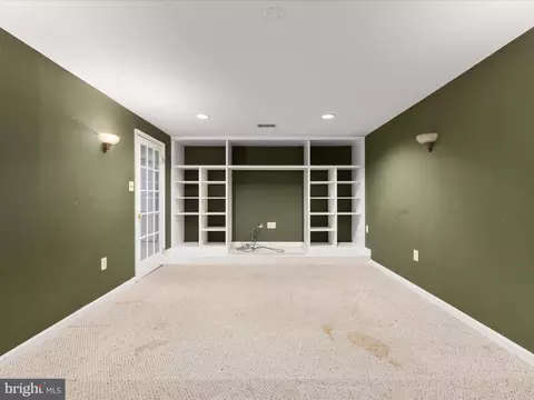 46766 Willowood Pl, Sterling, VA 20165 photo 35