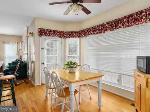 46766 Willowood Pl, Sterling, VA 20165 photo 14