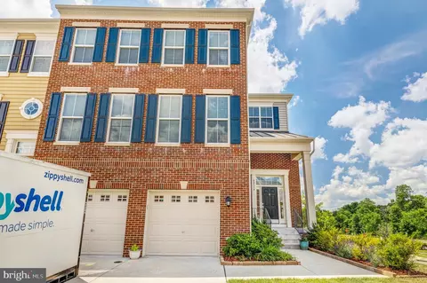 42514 Oak Park Sq, Ashburn, VA 20148