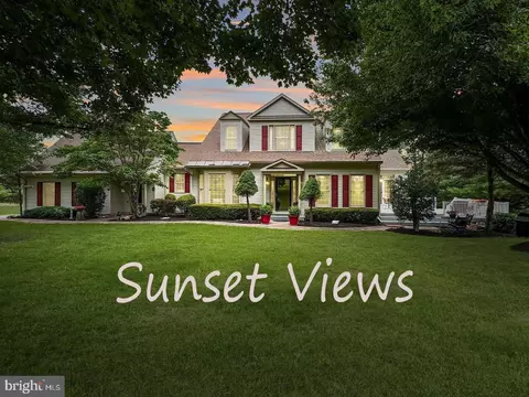 37982 Touchstone Farm Ln, Hillsboro, VA 20132