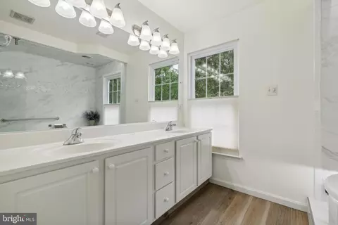 42818 Cedar Hedge St, Chantilly, VA 20152 photo 14
