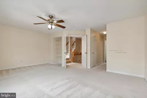 42818 Cedar Hedge St, Chantilly, VA 20152 photo 11