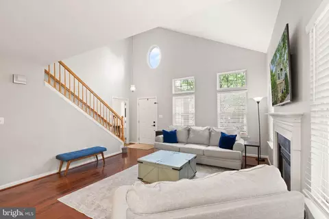 20430 Alderleaf Ter, Ashburn, VA 20147 photo 9