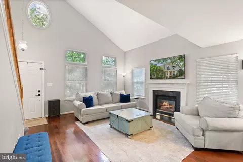 20430 Alderleaf Ter, Ashburn, VA 20147 photo 10