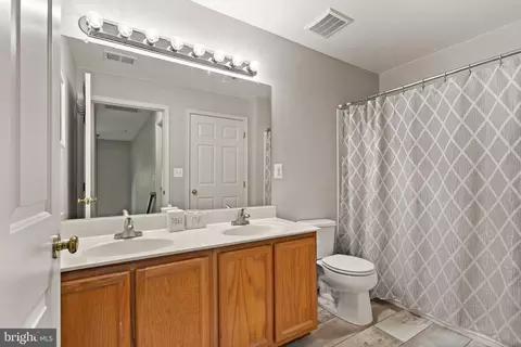 20430 Alderleaf Ter, Ashburn, VA 20147 photo 36