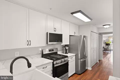 20430 Alderleaf Ter, Ashburn, VA 20147 photo 16