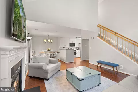 20430 Alderleaf Ter, Ashburn, VA 20147 photo 8