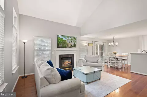 20430 Alderleaf Ter, Ashburn, VA 20147 photo 7
