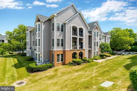 46628 Drysdale Ter #303, Sterling, VA 20165