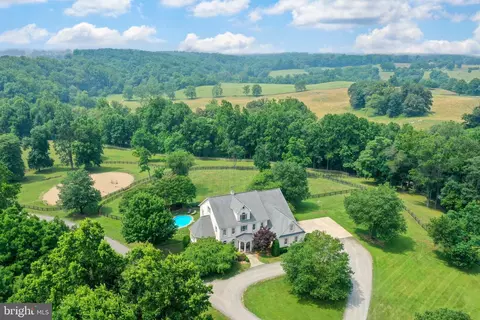 23532 Chase Hollow Ln, Middleburg, VA 20117