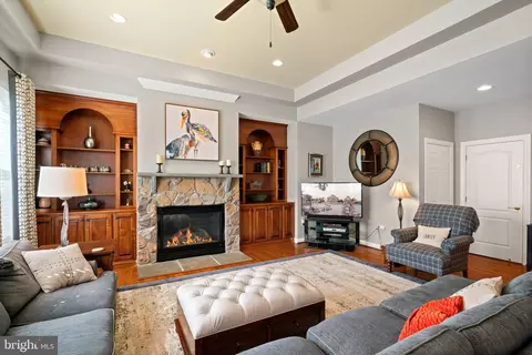 42942 Conquest Cir, Brambleton, VA 20148 photo 17
