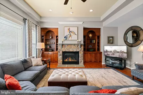 42942 Conquest Cir, Brambleton, VA 20148 photo 16