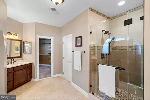 42942 Conquest Cir, Brambleton, VA 20148 photo 24