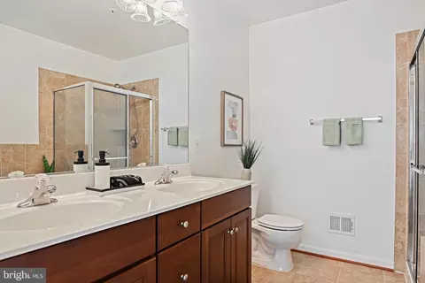 42673 Hollyhock Ter, Brambleton, VA 20148 photo 23