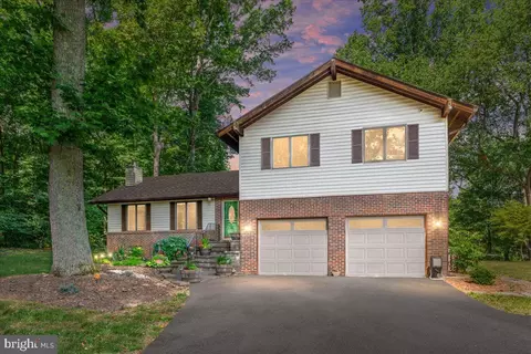 21817 Watson Rd, Leesburg, VA 20175