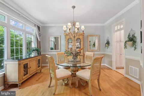 Dining - 24908 Castleton Dr, Chantilly, VA 20152 photo 1 of 2