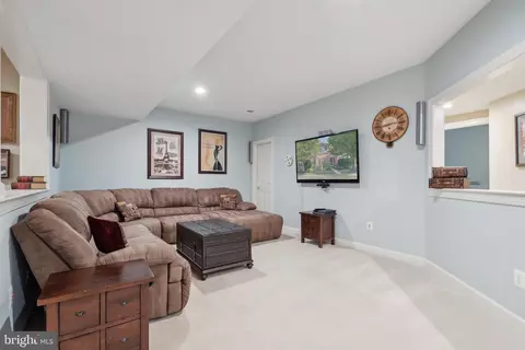 Other - 24908 Castleton Dr, Chantilly, VA 20152 photo 14 of 18