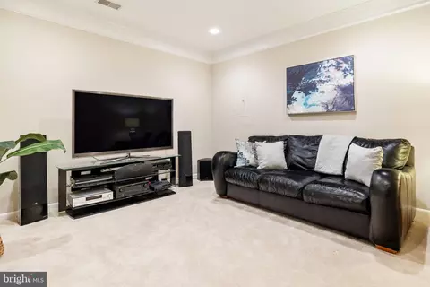Other - 22571 Forest Run Dr, Ashburn, VA 20148 photo 14 of 21