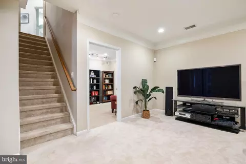 Other - 22571 Forest Run Dr, Ashburn, VA 20148 photo 13 of 21