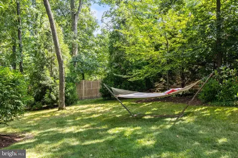 Exterior - 22571 Forest Run Dr, Ashburn, VA 20148 photo 12 of 18