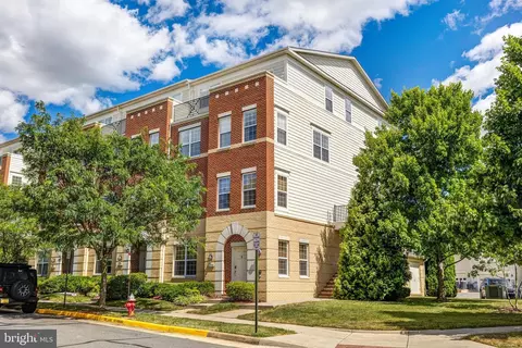 43581 Mcdowell Sq, Leesburg, VA 20176