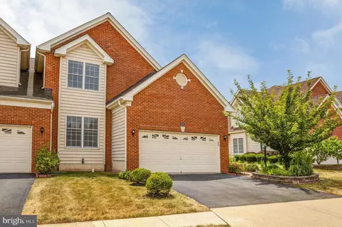 42915 Nokes Corner Ter, Ashburn, VA 20148