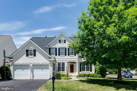24763 Prairie Grass Dr, Aldie, VA 20105