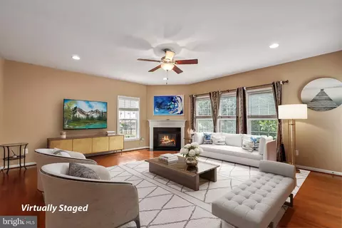 Living - 42437 Nickens Pl, Ashburn, VA 20148 photo 3 of 10