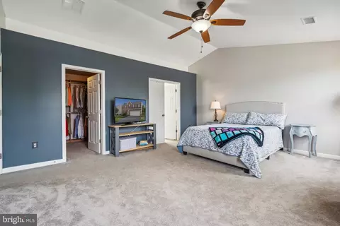 20575 Coppersmith Dr, Ashburn, VA 20147 photo 24