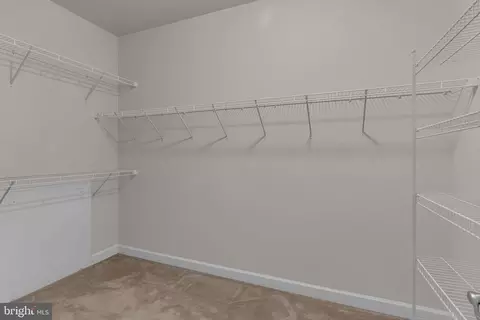 Entry Way - 42411 Pine Forest Dr, Chantilly, VA 20152 photo 8 of 25