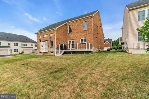 Other - 42411 Pine Forest Dr, Chantilly, VA 20152 photo 3 of 21